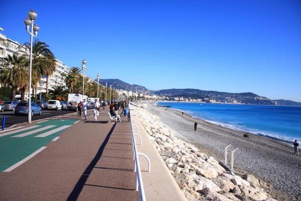 A Proximite De La Apartment *
