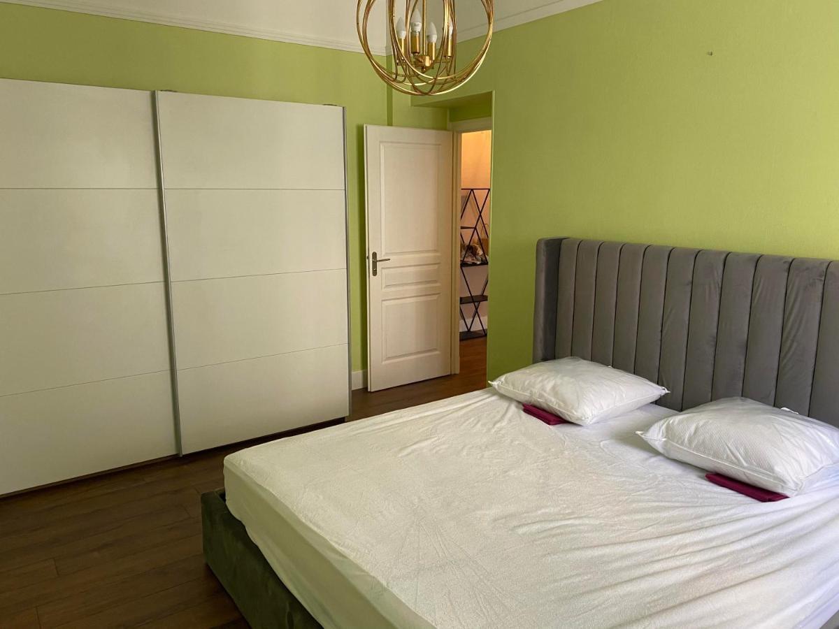 Apartment A Proximite De La